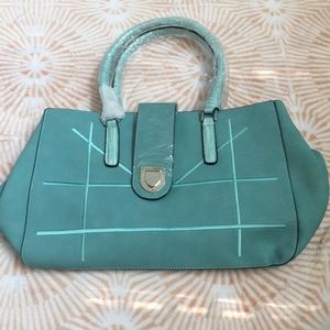 Brand new leather purse in need of home!